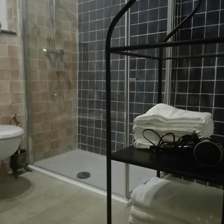Yhouse 33 فندق مبيت وإفطار 3*